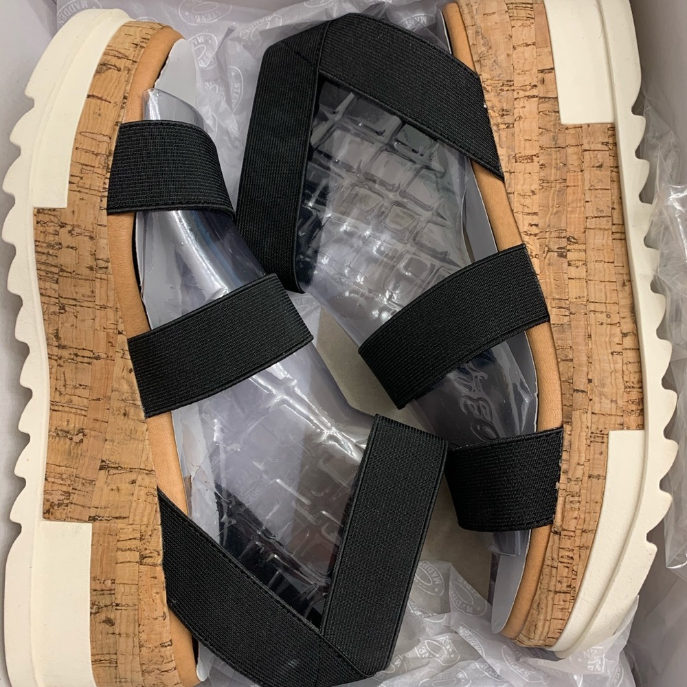 NWT Steve Madden Bandi